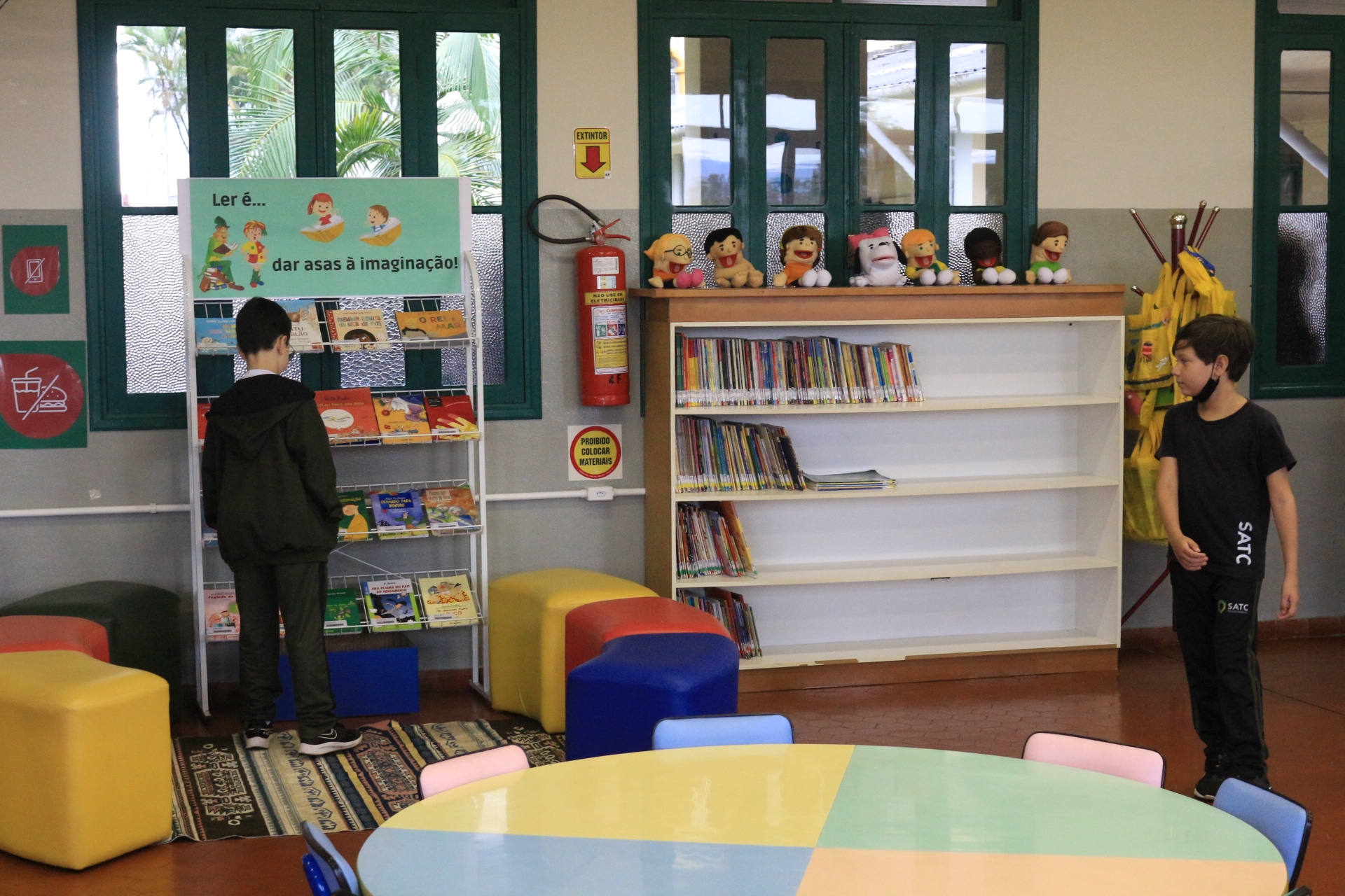 Após dois anos sendo usado como sala de aula, devido a pandemia, espaço voltou a ser destinado para a leitura