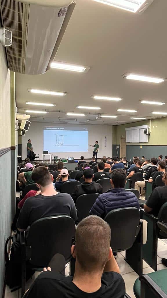 Acadêmicos da UniSatc têm palestra sobre Sustentabilidade Energética