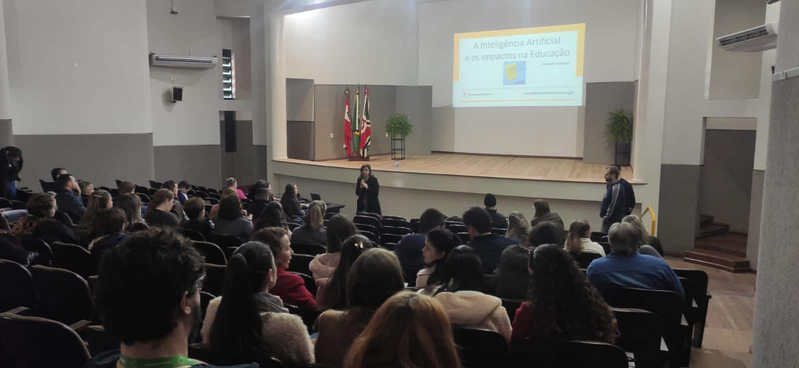 Semana de formação continuada da Satc trabalha com Inteligência Artificial em sala de aula