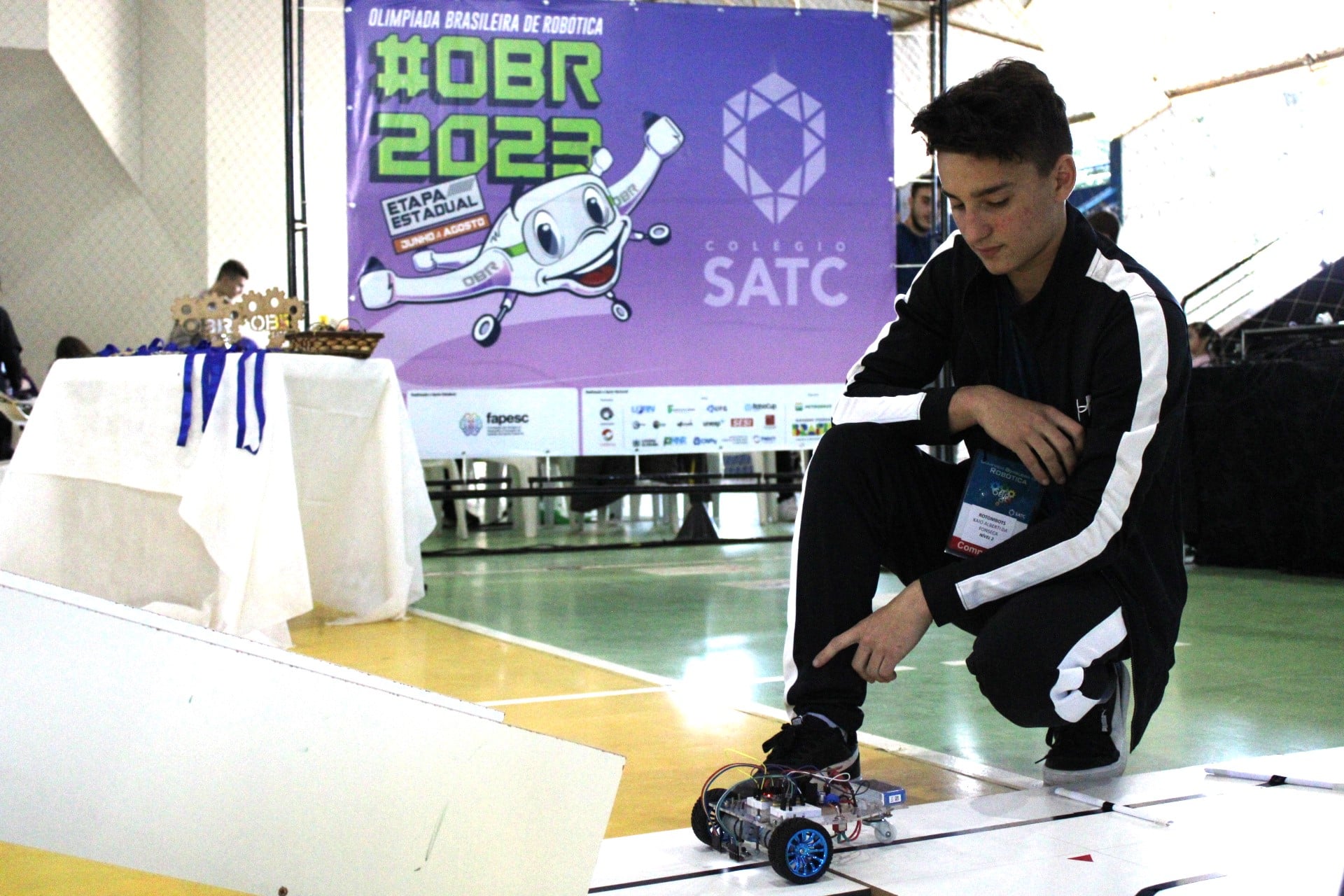 Colégio Satc é bicampeão estadual da Olimpíada Brasileira de Robótica