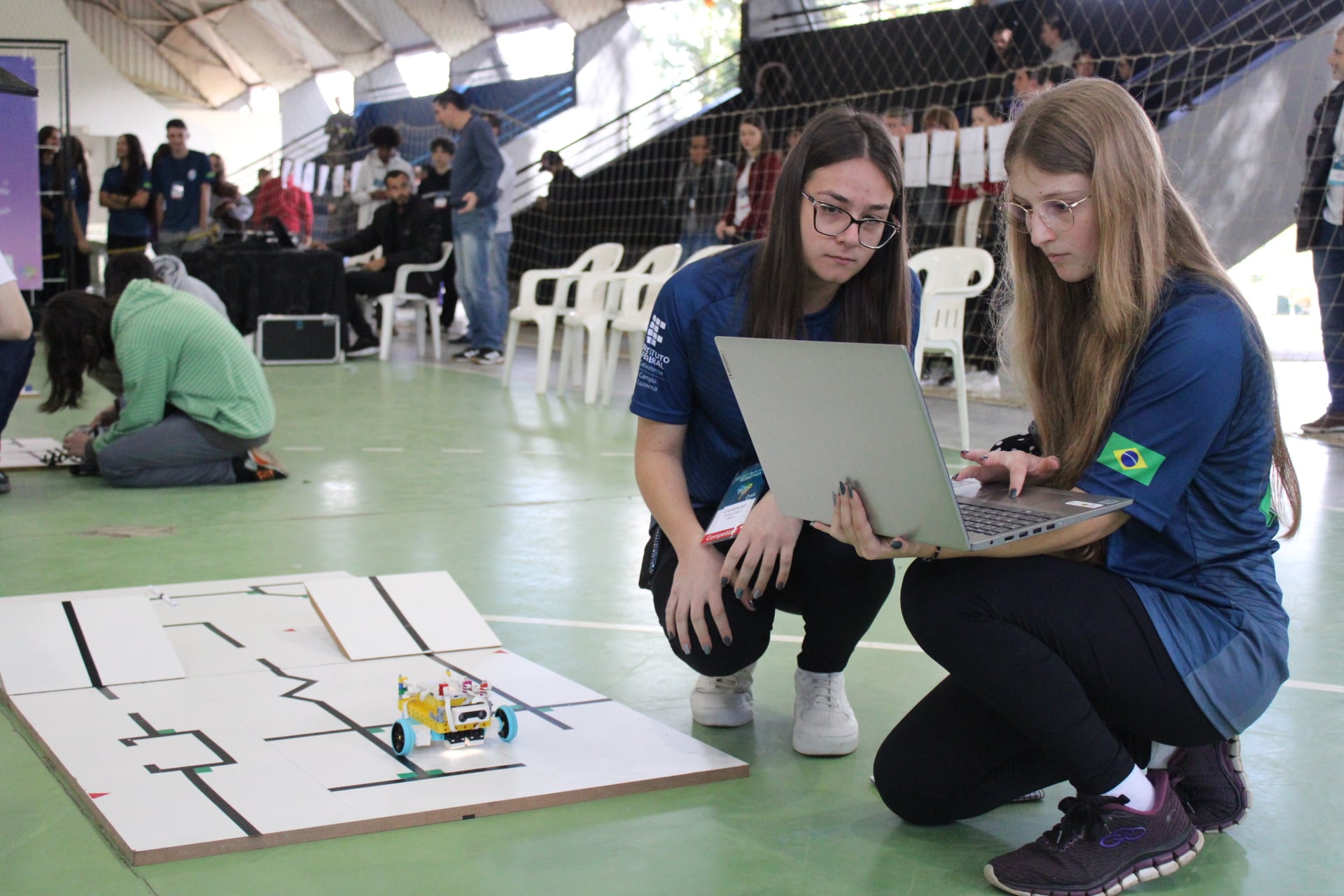 Colégio Satc é bicampeão estadual da Olimpíada Brasileira de Robótica