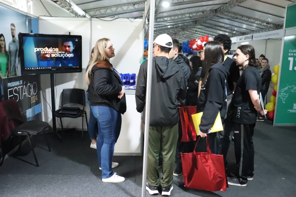 Mais de 3 mil pessoas visitaram a Feira da Empregabilidade Satc