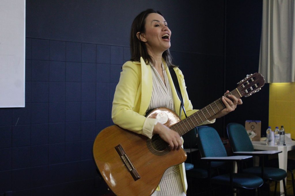 ‘Acolher, ouvir e cuidar’: colaboradores Satc participam de momento em conscientização ao Setembro Amarelo  