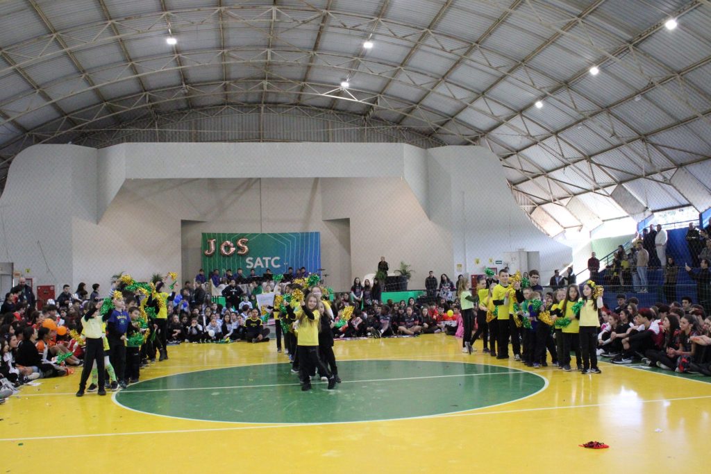 Colégio SATC abre a 46ª edição dos JOS