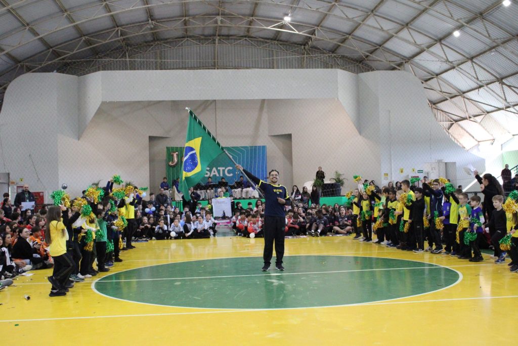 Colégio SATC abre a 46ª edição dos JOS