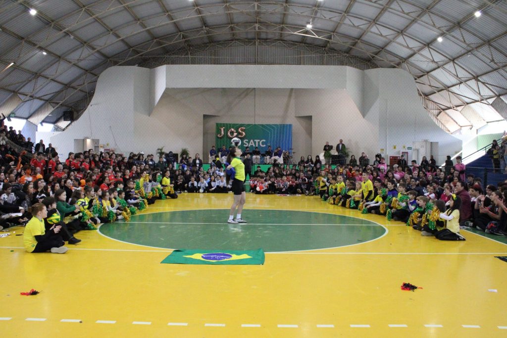 Colégio SATC abre a 46ª edição dos JOS