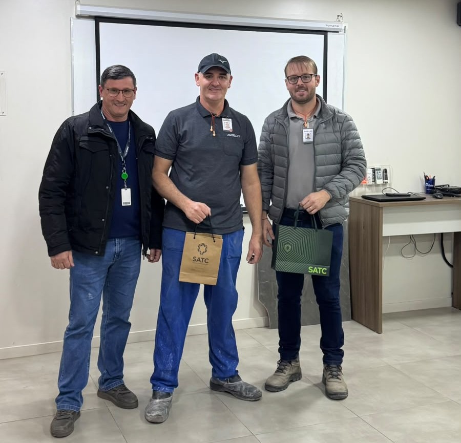 Experiência aproxima estudantes da UniSATC da indústria